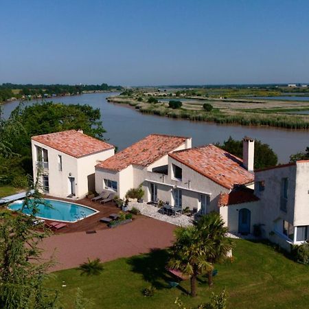 La Charentine Bed and Breakfast Echillais Εξωτερικό φωτογραφία
